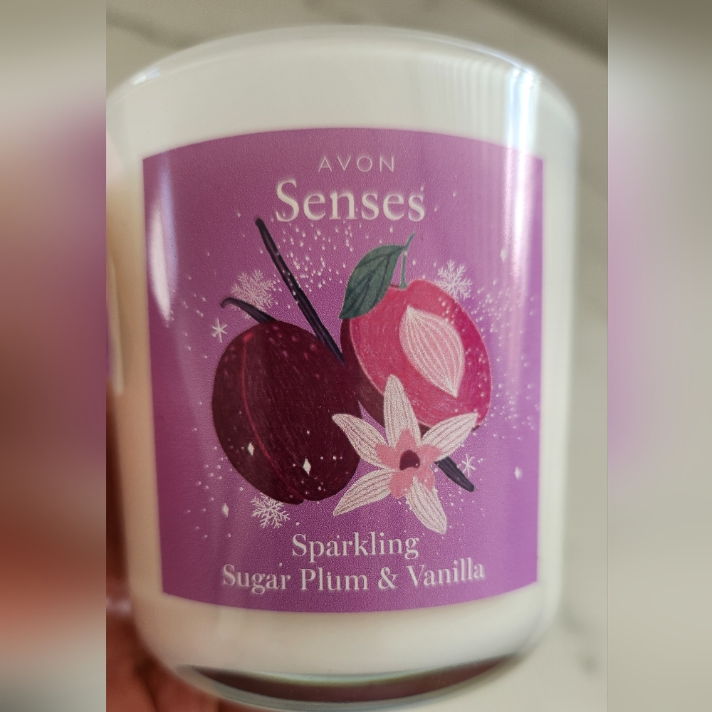 Avon Senses Sparkling Sugar Plum & Vanilla Candle - Picture 7 of 7